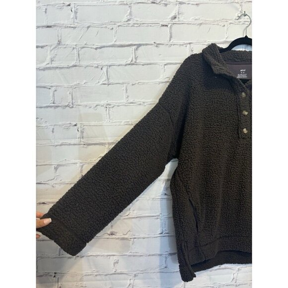 Aero Woman’s Dark Gray Sherpa 3/4 Button Down Cozy Warm  Pullover Sweater - Picture 3 of 6